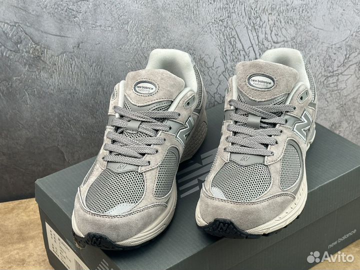 Кроссовки мужские New Balance 2002R Marblehead