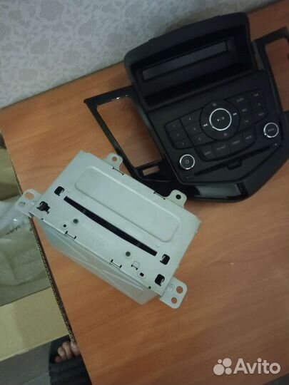 Штатная магнитола chevrolet cruze