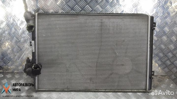 Радиатор (основной) Volkswagen Touran рест. 2007