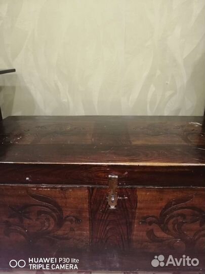 Сундук деревянный старинный