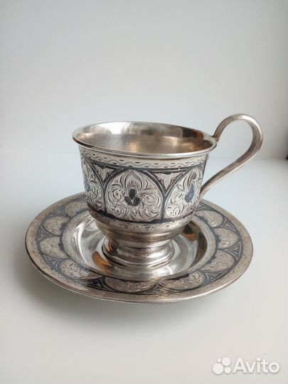 Серебряная чайная пара