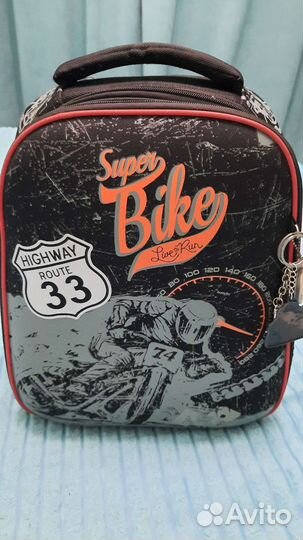 Школьный рюкзак