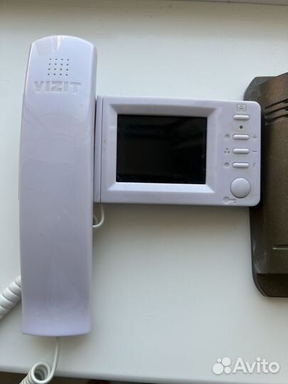 Комплект видеодомофона vizit