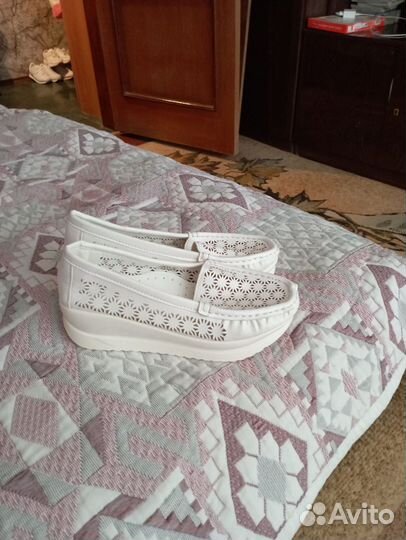 Мокасины женские 37 размер новые