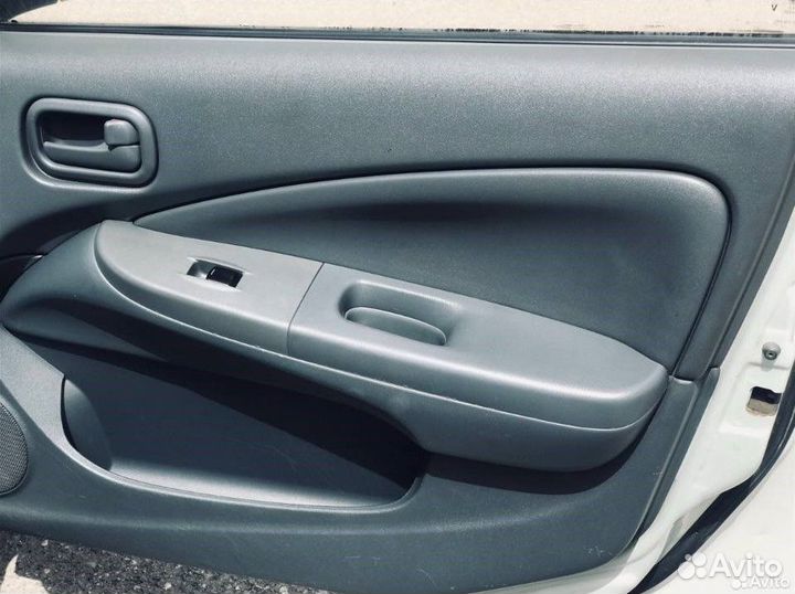 Nissan Almera Classic 1.6 МТ, 2006, 221 089 км