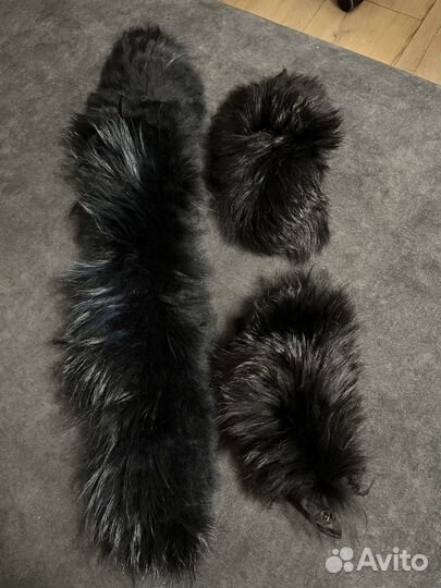 Мех натуральный на капюшон и рукава