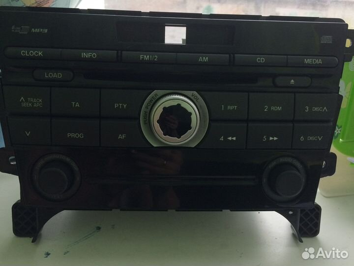 Магнитола штатная на Mazda X 7