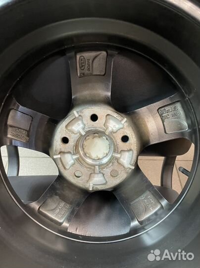 Оригинальные диски R16 Kia K5 5*114.3 Et 46 67.1