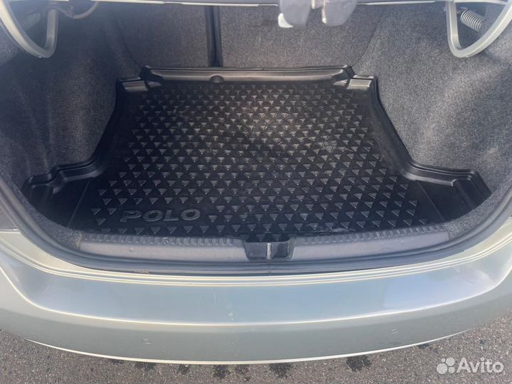 Volkswagen Polo 1.6 AT, 2012, 158 000 км