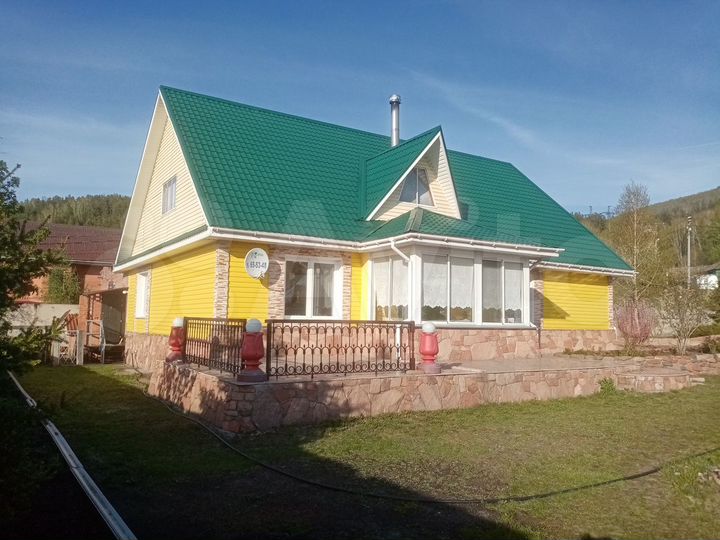 Коттедж 320 м² на участке 20 сот.