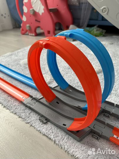 Трек hot wheels