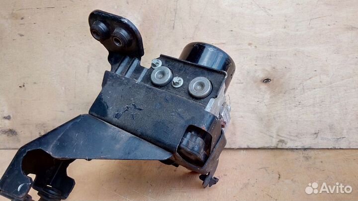 Блок ABS ABT 13347808 на Опель Astra J