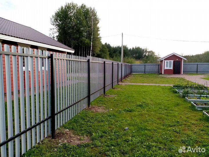 Забор из евро штакетника