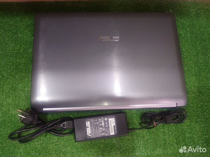 Ноутбук Asus
