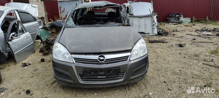 Опель Астра Н Седан 1.6z16xer(В разборе)