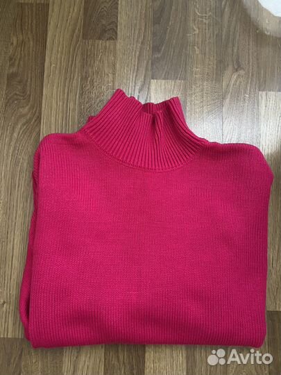 Шерстяной свитер