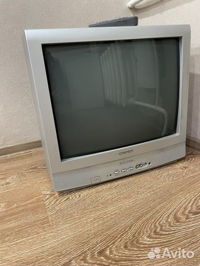 Телевизор Sharp 52