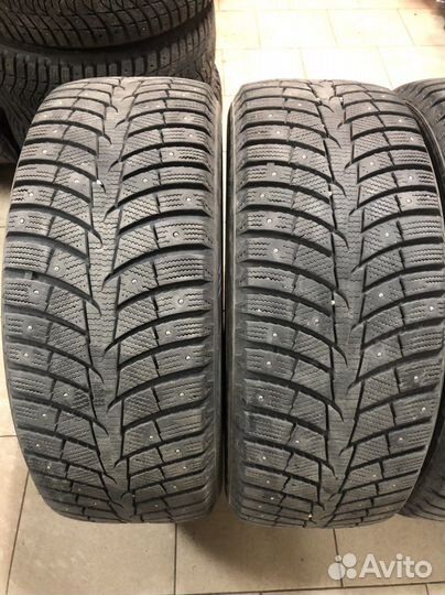 Laufenn I Fit Ice LW 71 235/55 R17