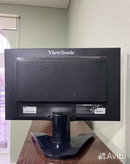 Монитор Benq, Samsung, ViewSonic 19