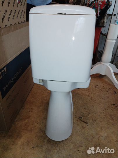 Унитаз и бачок бу