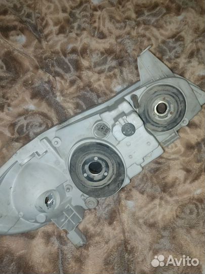 Фара передняя левая на nissan maxima a33