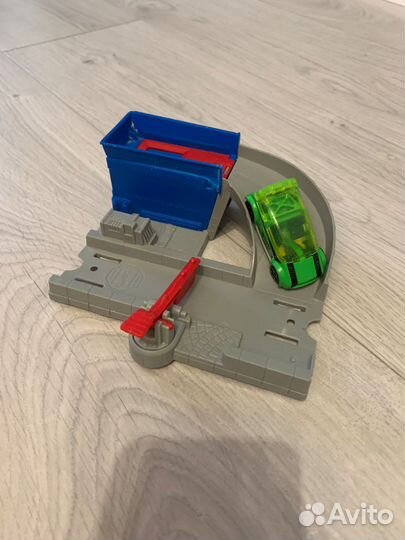 Парковка для хранения и запуска машин