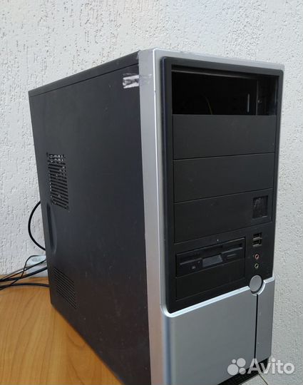 Системный блок- Phenom II x4 850/6Gb/500Gb