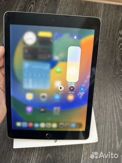 iPad Pro 9.7 256GB с Сим картой