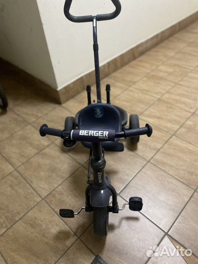 Велосипед трехколесный