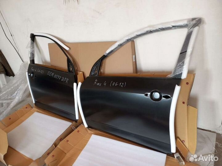 Toyota RAV4 передний левый дверь правый дверь