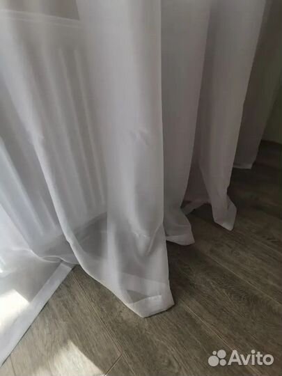 Белоснежный тюль на шторной ленте новый