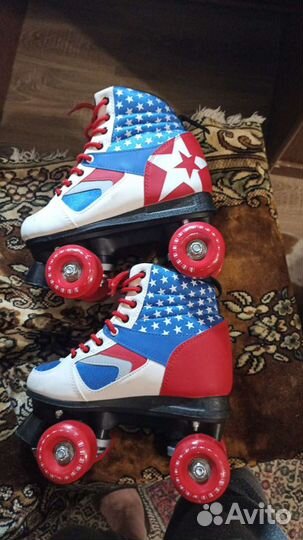 Роликовые, четырехколесные, детские коньки. Новые