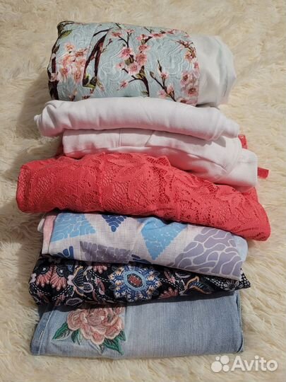 Пакетом одежда для девушки р. 42-44