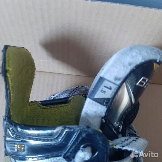 Хоккейные коньки bauer supreme 3S