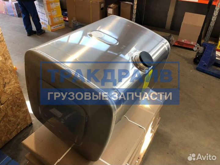 Бак топливный для howo 400L 94х70х70 см. 400 л