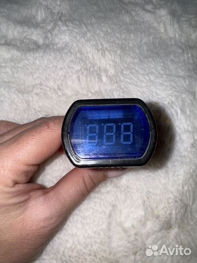 Датчик заряда аккумулятора в прикуриватель