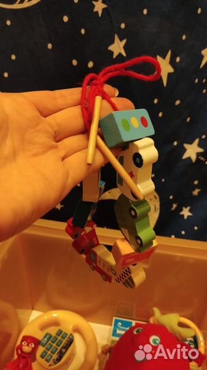 Ящик IKEA с игрушками