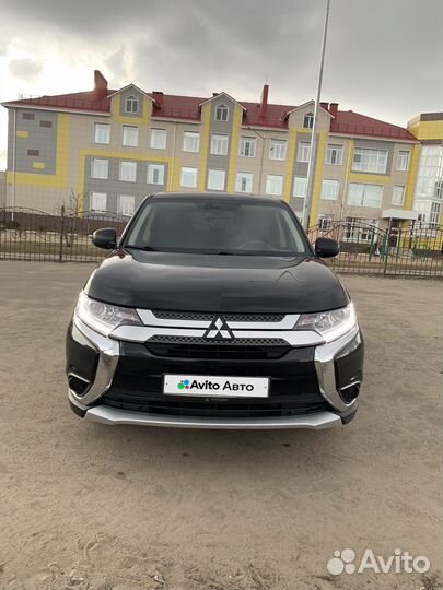 Mitsubishi Outlander 2.0 CVT, 2017, 165 000 км