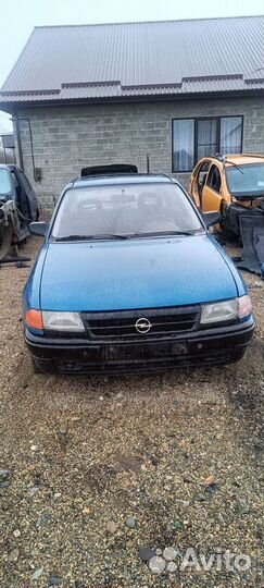 Кузов Опель Астра F (По частям)