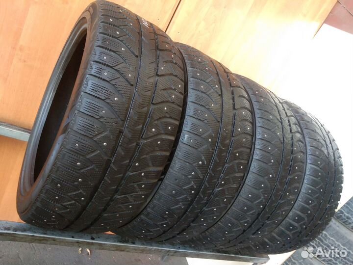 Bridgestone Ice Cruiser 7000 275/40 R20