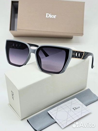 Солнцезащитные очки Dior
