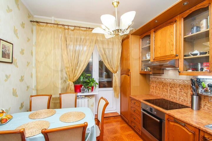 3-к. квартира, 75 м², 3/5 эт.