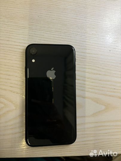 iPhone Xr, 64 ГБ