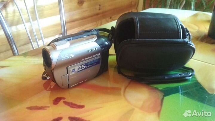 Видеокамера sony handycam