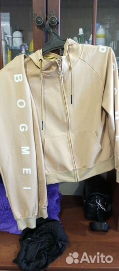 Костюм стрейч новый