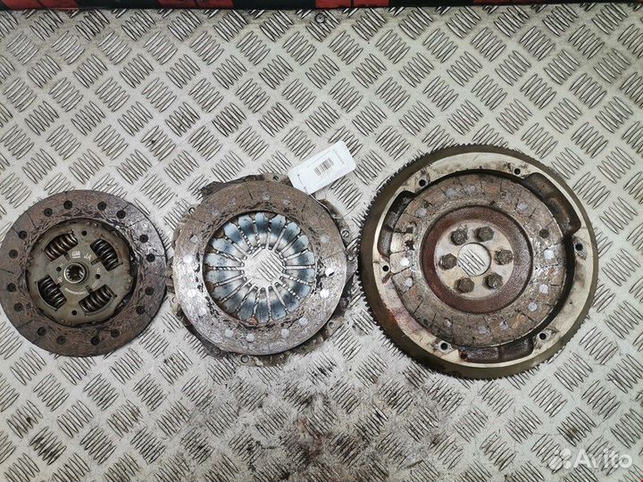 Маховик (демпфер сцепления) для Opel Vectra C