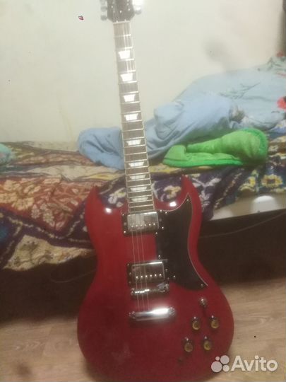 Электрогитара