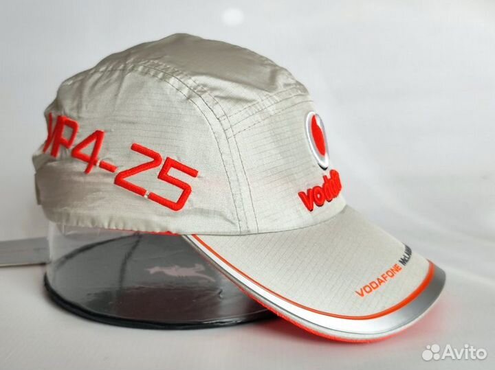 Бейсболка Vodafone 