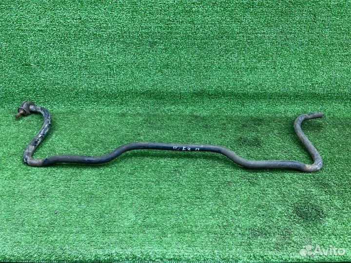 Стабилизатор передний Volkswagen Passat B3