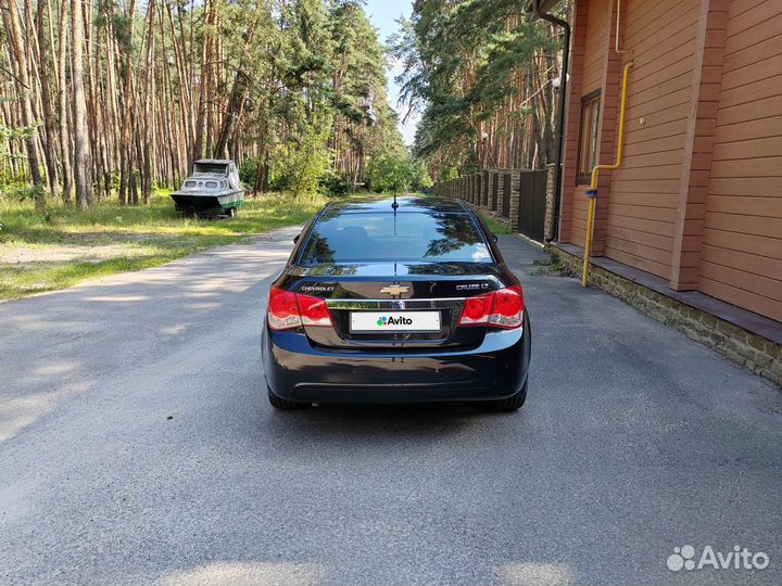 Chevrolet Cruze 1.8 AT, 2012, 158 000 км